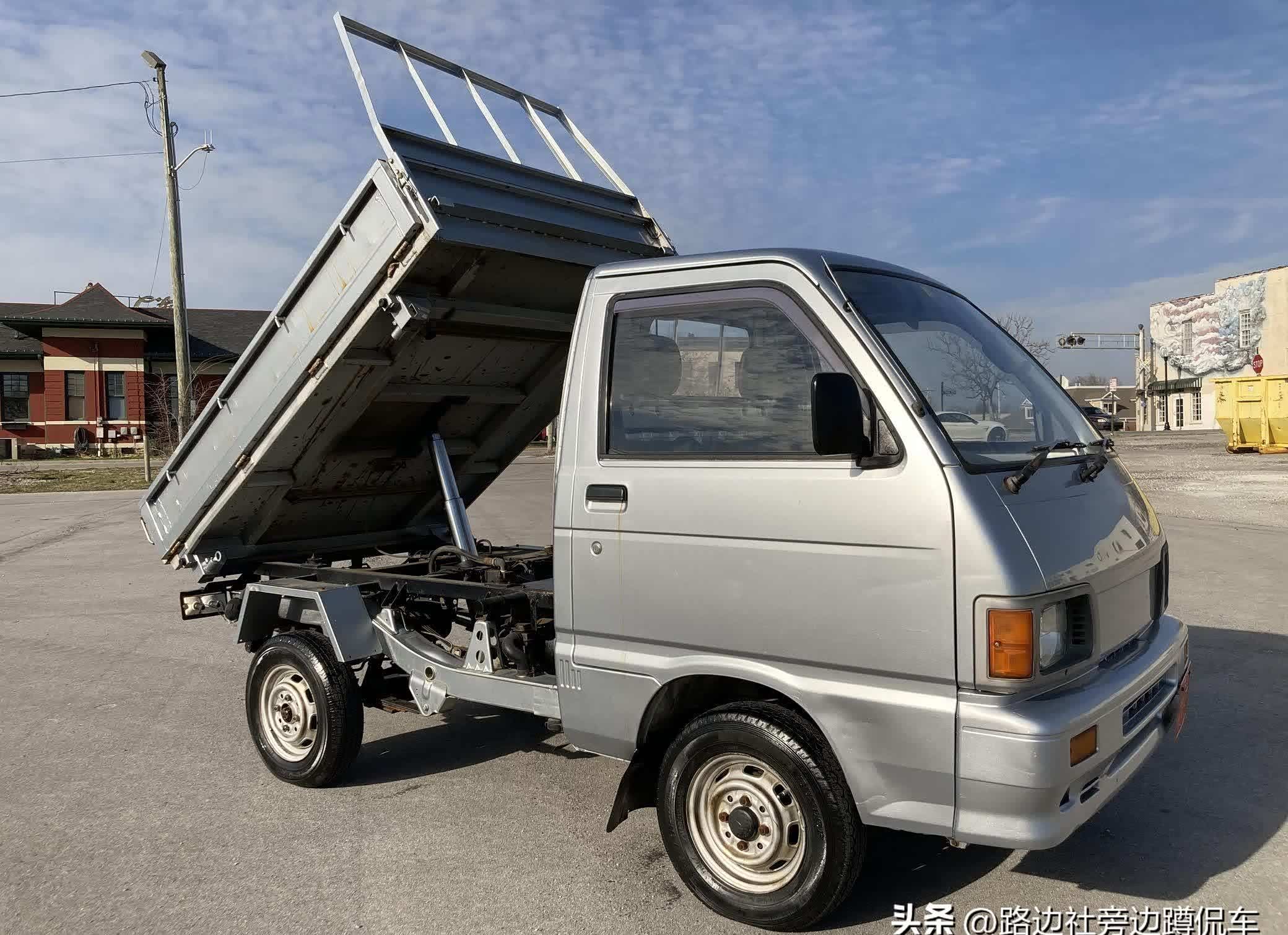 大发四驱自卸微型卡车见过吗1992年款daihatsuhijetdumptruck4wd