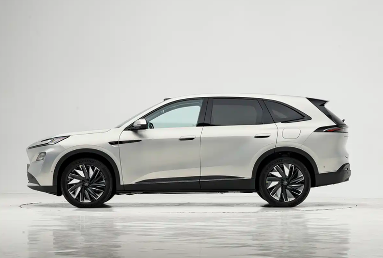 别克至境E7正式上市 售价15.99万元起/纯电续航235km_车家号_发现车生活_汽车之家