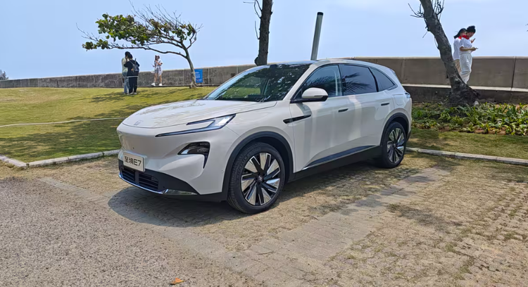 别克至境E7正式上市 售价15.99万元起/纯电续航235km_车家号_发现车生活_汽车之家