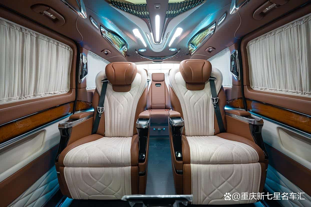 奔驰豪华商务车：商务之旅，尽享尊贵——晓奥凡克雅宝_车家号_发现车生活_汽车之家