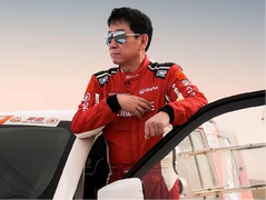 “頂流”魏建軍,不是好“演員”?