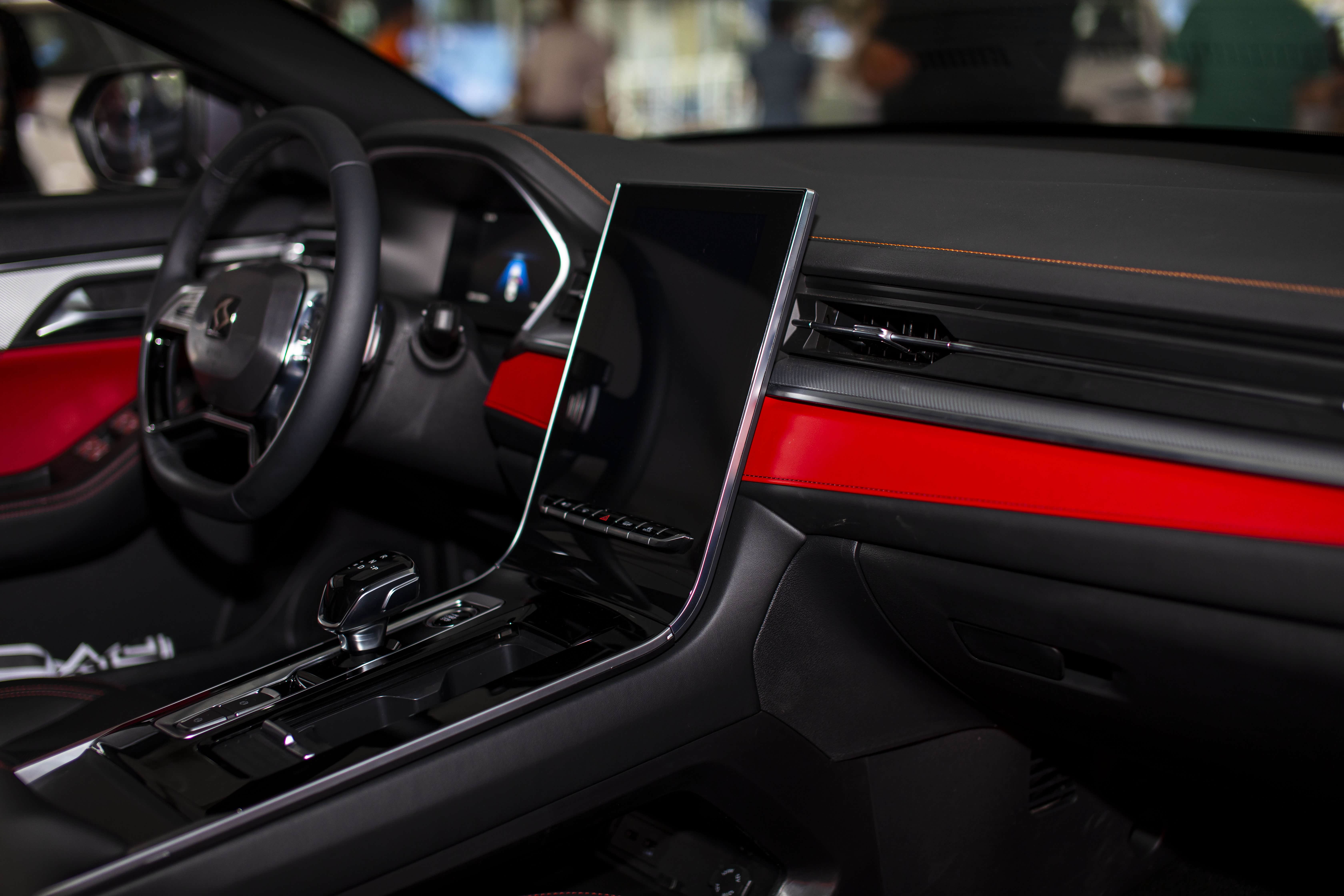 思皓曜将于成都车展预售,运动感爆棚,你会选它吗?