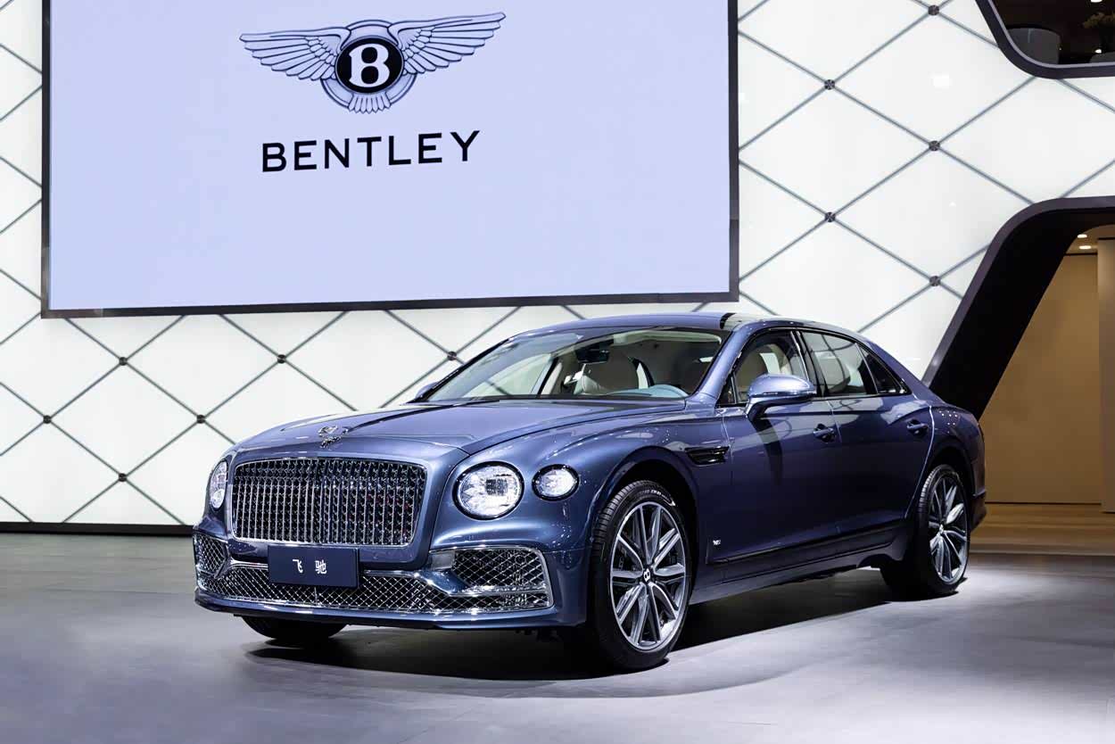 宇尘说车│宾利汽车三大车系同台亮相2021成都国际车展