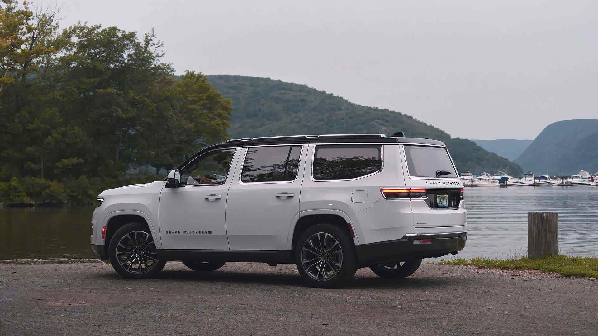 硬汉气场翻倍,全新jeep grand wagoneer实车,搭载5.7l v8引擎
