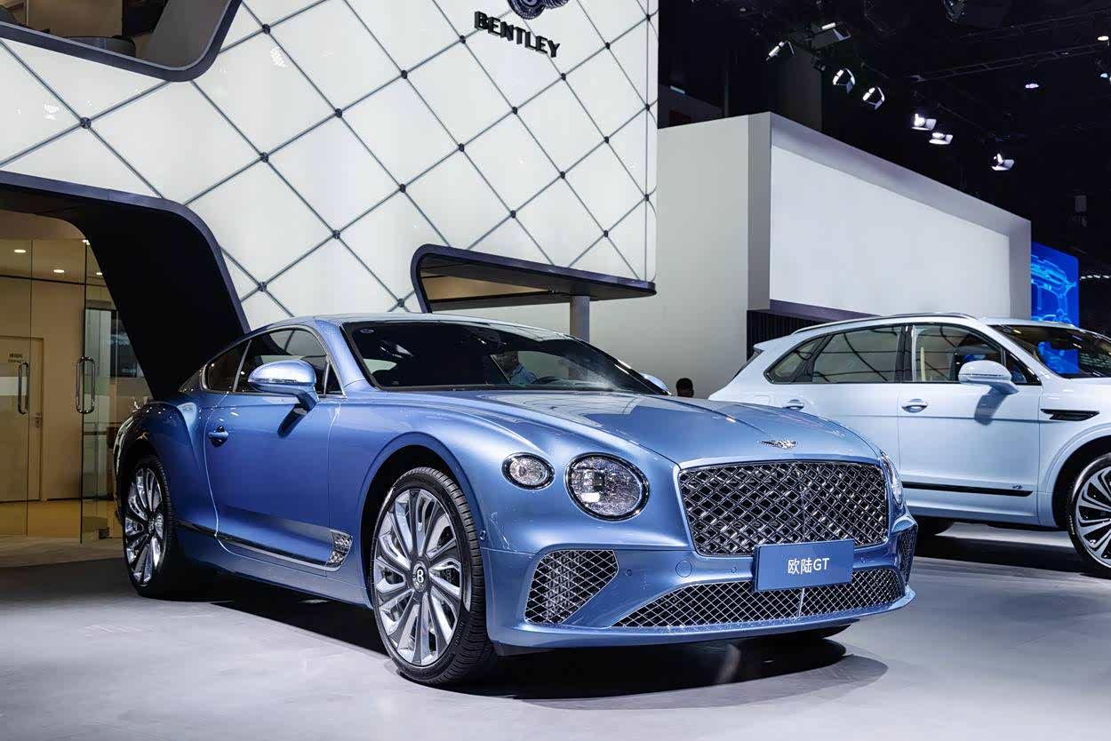 宇尘说车│宾利汽车三大车系同台亮相2021成都国际车展