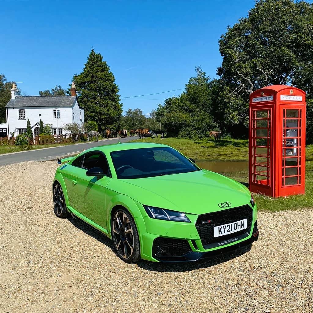 运动感的设计 很有性能范 奥迪tt rs实车