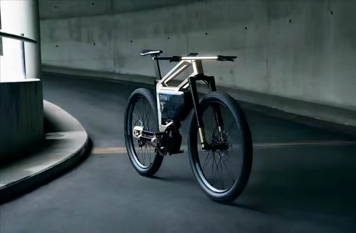 宝马发布高速自行车,可以选择两种模式