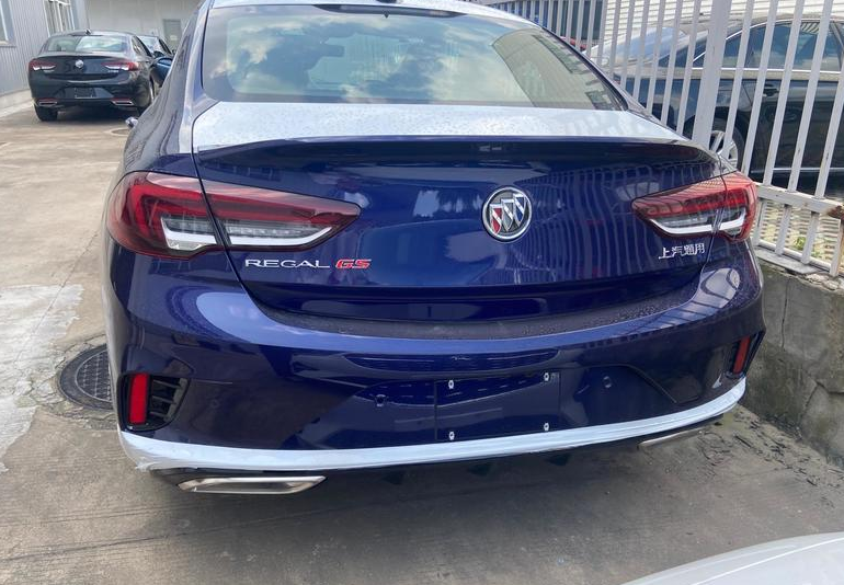 配置全面升级,优惠力度高达4.40万,2021款别克君威gs实车到店