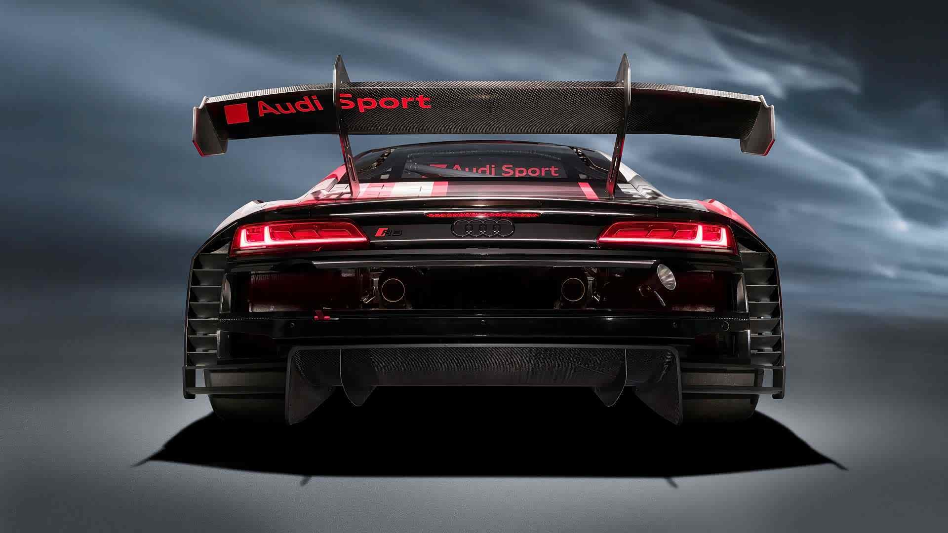 奥迪r8 lms gt3 evo ii赛车无疑是一台极具魅力的速度机器,未来在国内