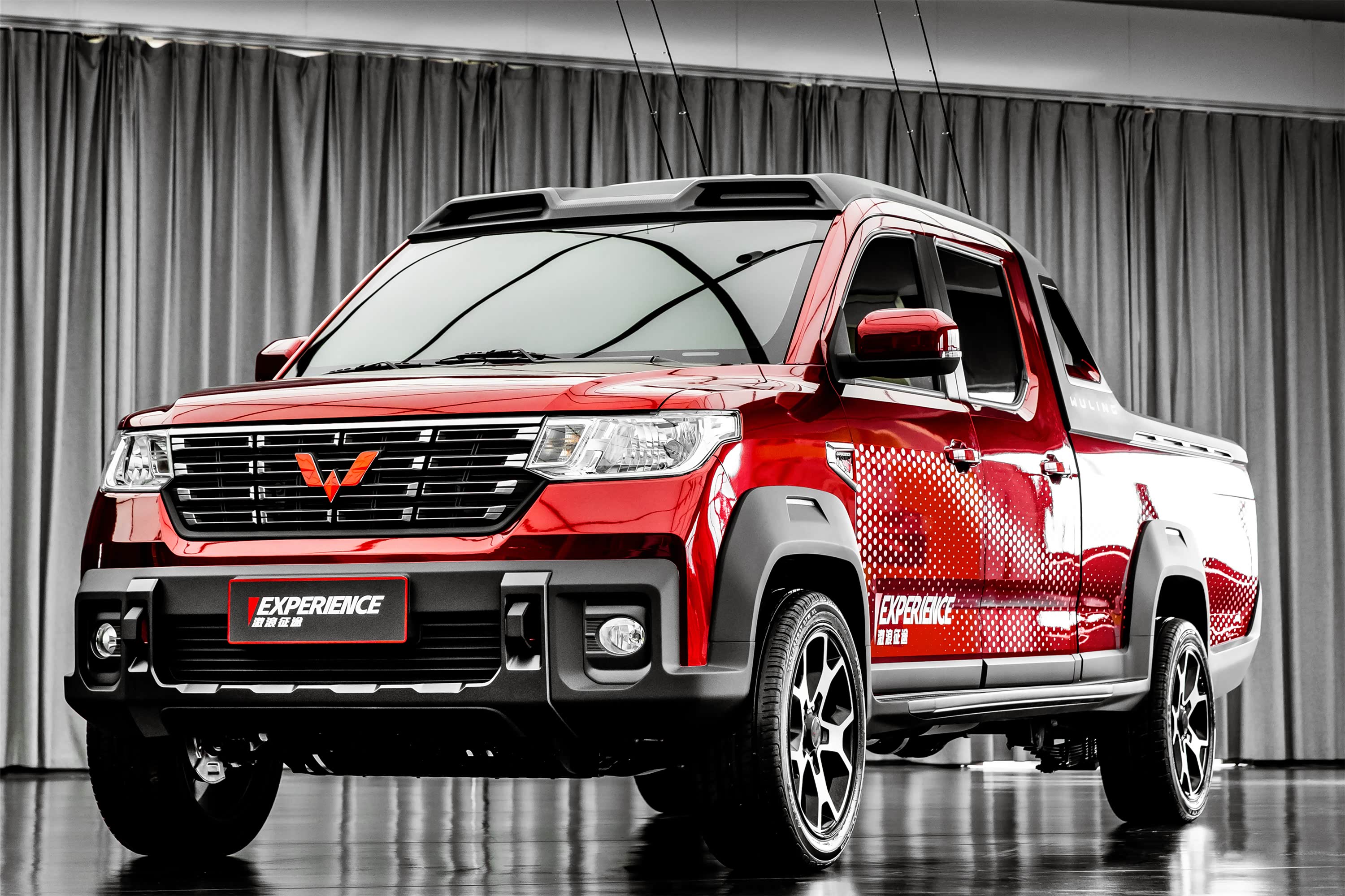 皮卡纳入汽车新三包政策!这2款车家用能拉货,越野能露营!