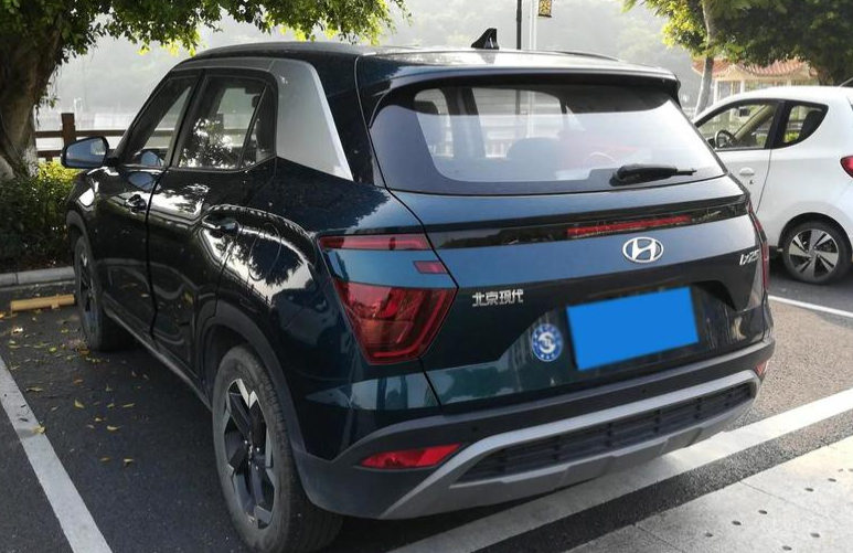 款式不多售价合理,2020款现代ix25让利1.4万,裸车价9.18万起