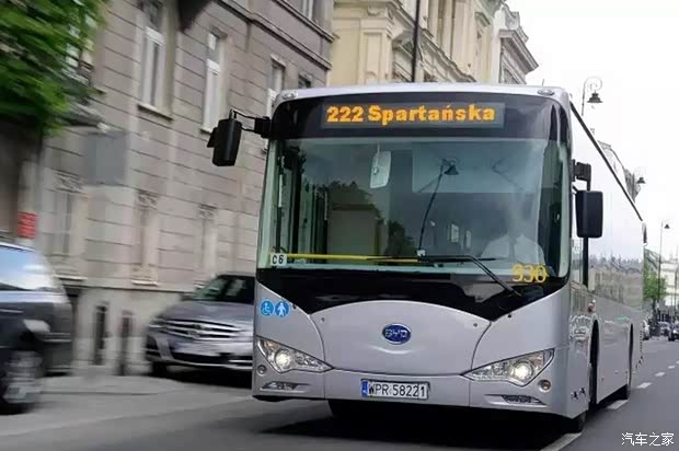 620x0_1_autohomecar__wKgH2VklAMGAT6jfAAMsw7X3tRs202.jpg