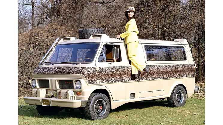 【图】豹纹民用步战车? 美式面包车浪漫情节_汽车之家