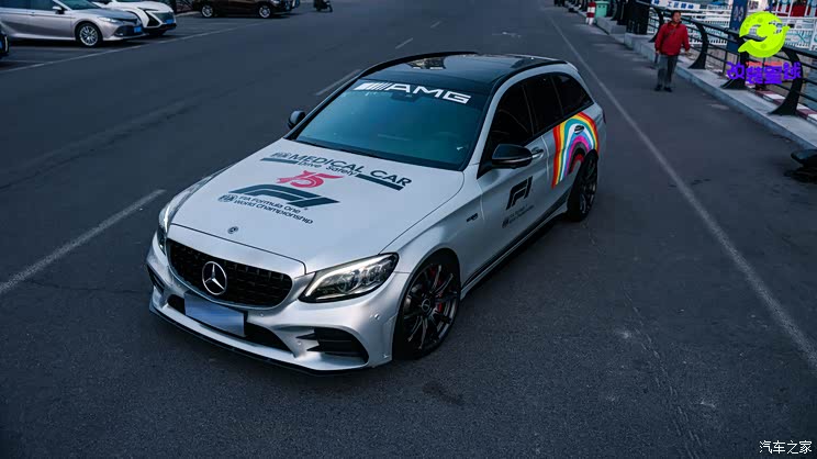梅赛德斯amgc43旅行轿车改装案例解析