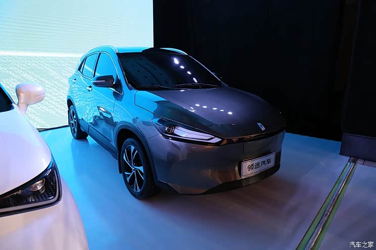 领途s5都市版,整车设计理念融入领途logo的特点造型,致力于打造一款