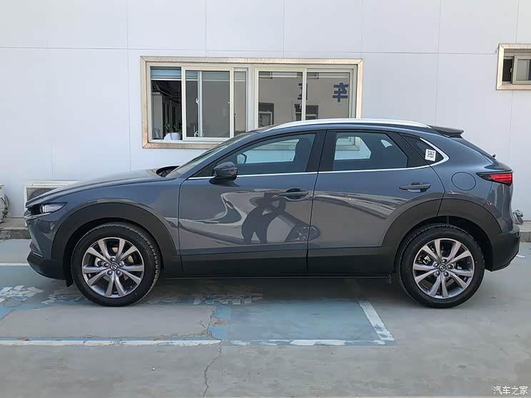 1个排量8个配置马自达cx30现已到店
