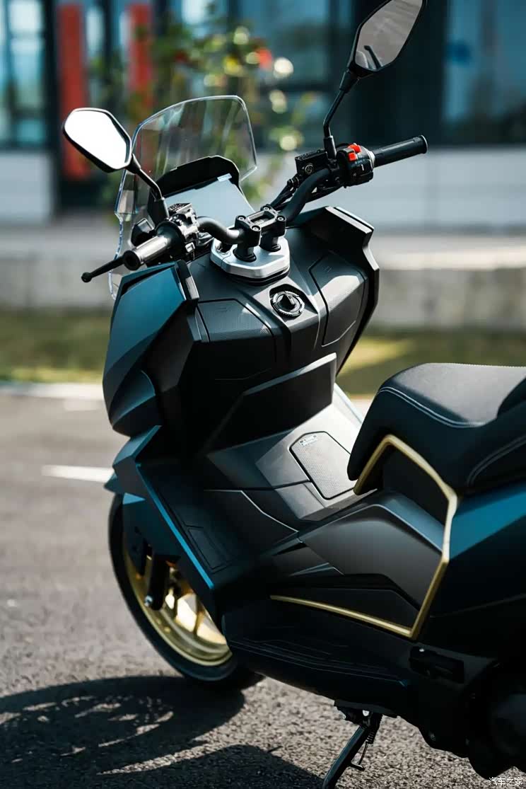 【图】台荣春季广交会发布全新250cc级别踏板_汽车之家