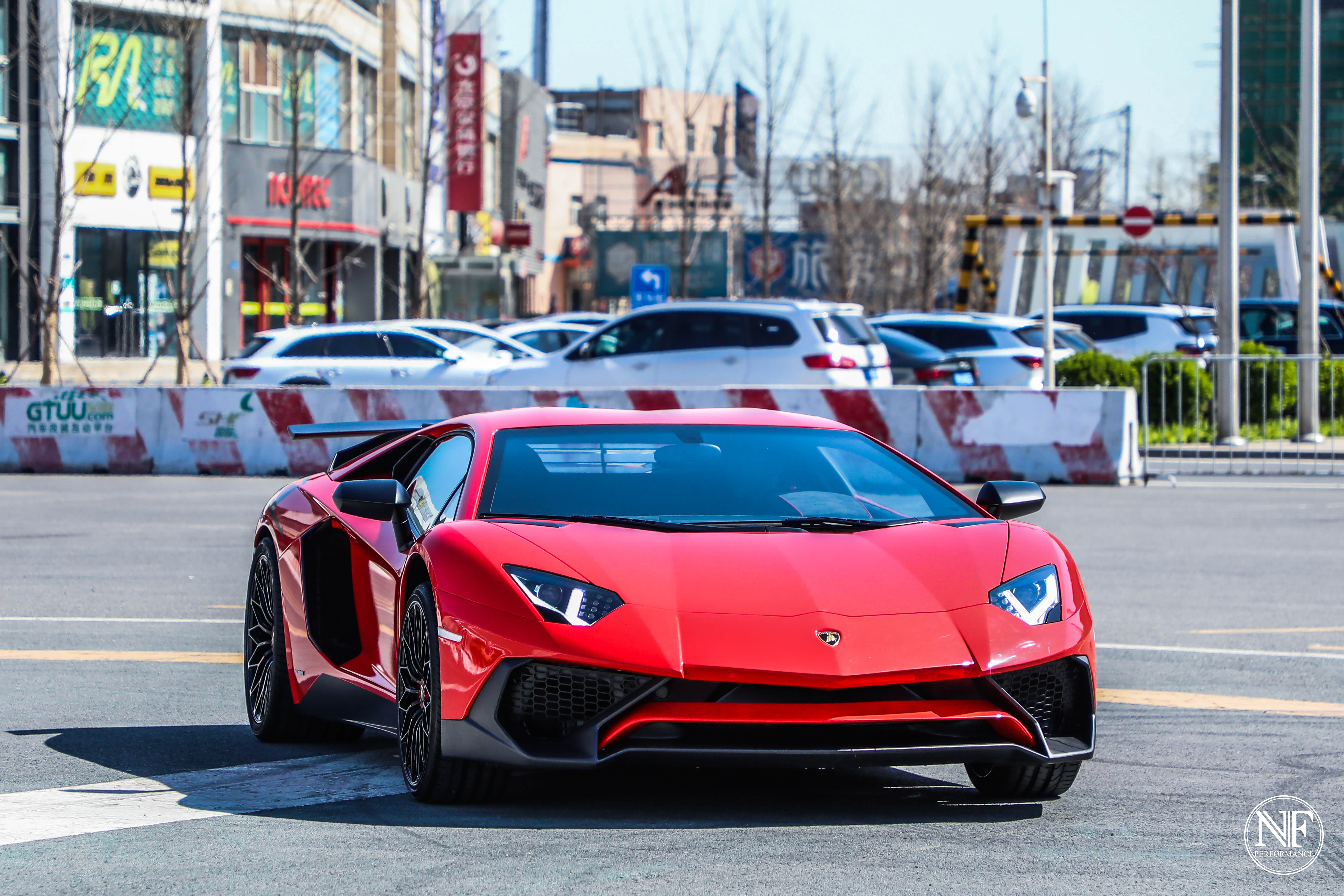 Se Lp700 兰博基尼lp700改装lp750由内而外简直一模一样_车家号_发现车生活_汽车之家