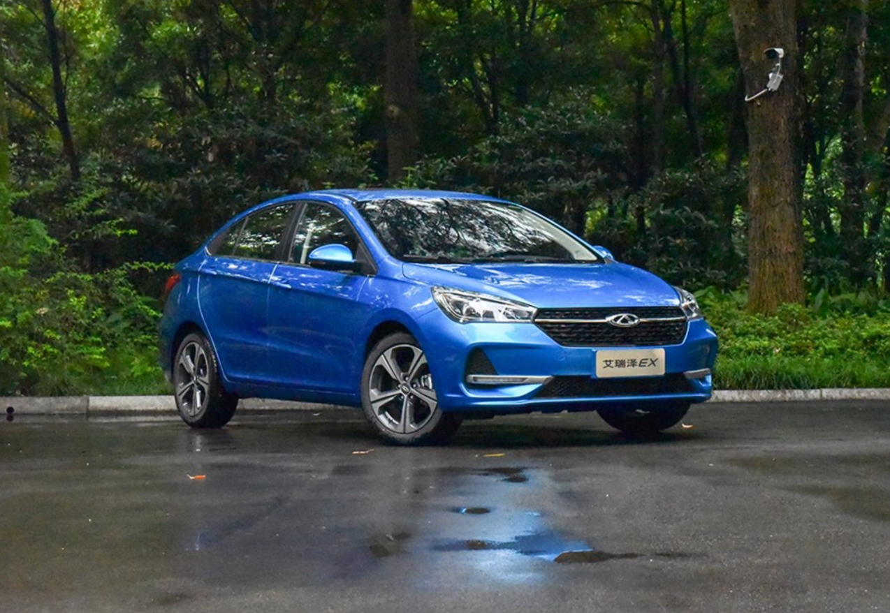 不足5万外观帅气,油耗5.4l