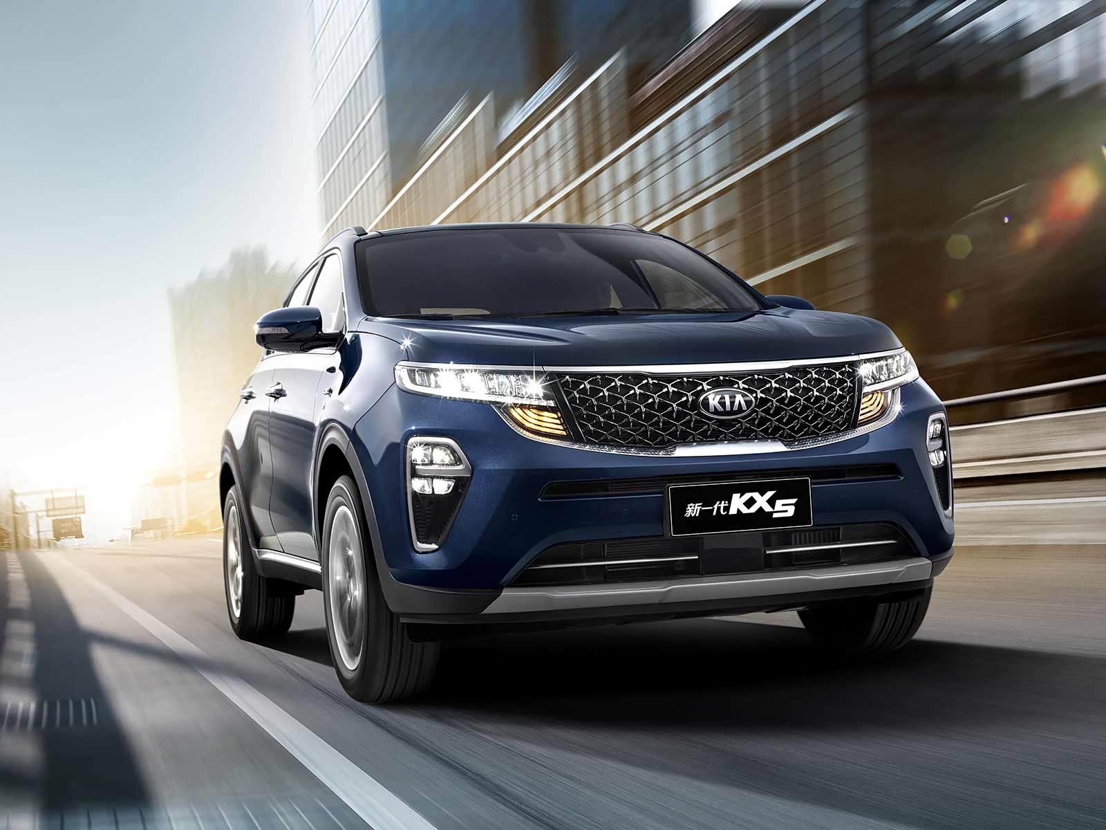 东风悦达起亚 | 一边推kx5新车上市,一边忙kx5老款召回