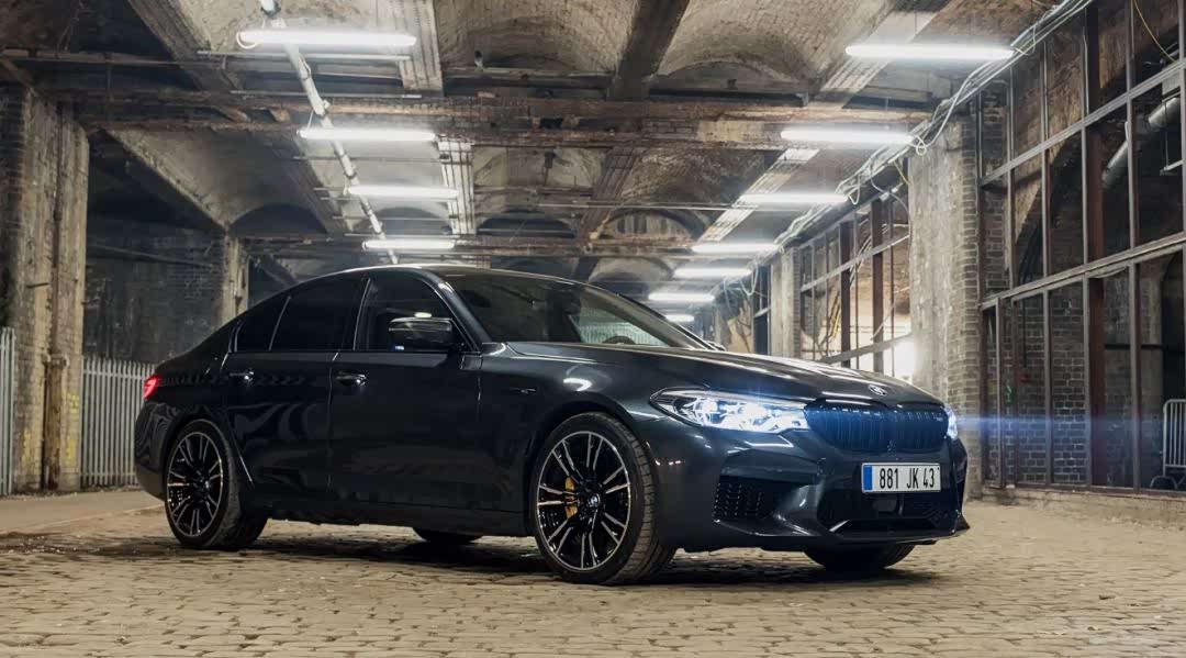 宝马m5出演《碟中谍6:全面瓦解》,汤神和f90 m5谁更帅?