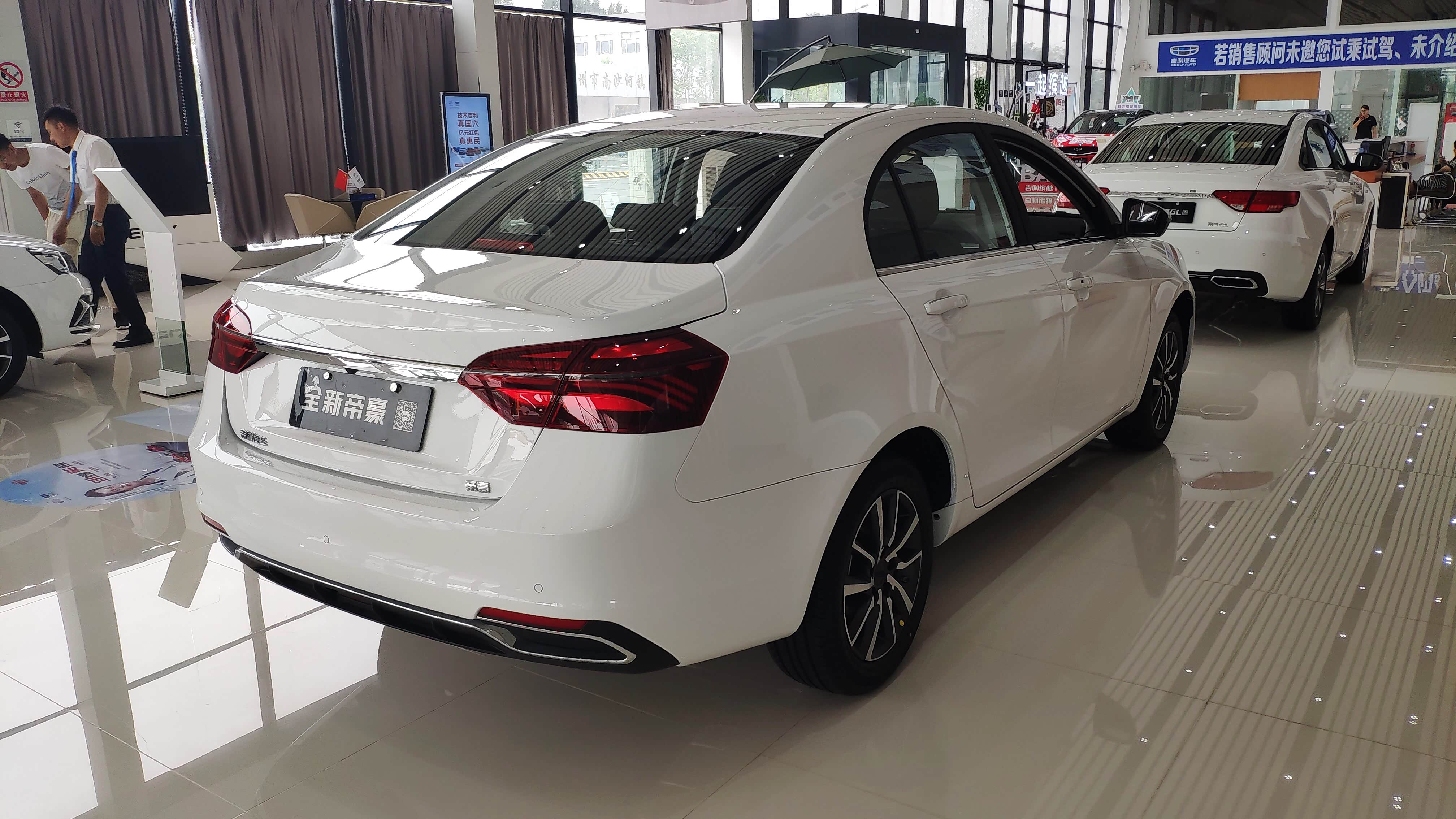 88万,吉利帝豪领军版实车现已到店