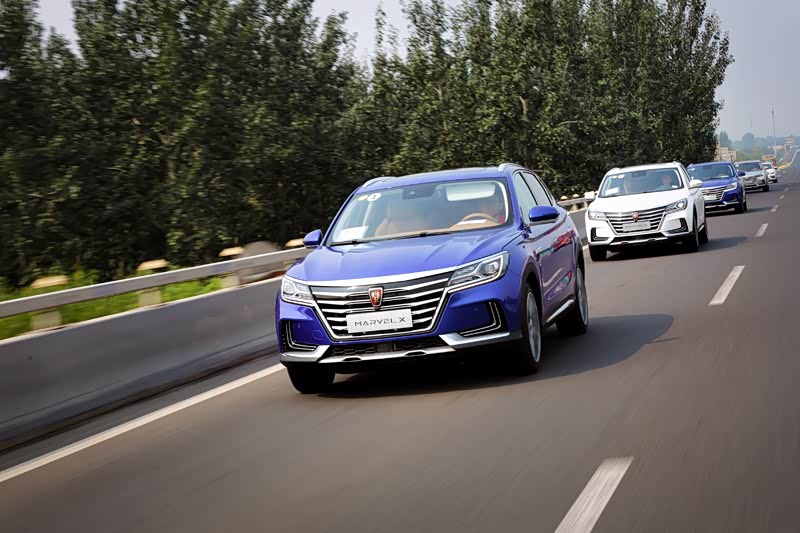 智能新物种 荣威电动超跑suv marvel x首批车主完成交付