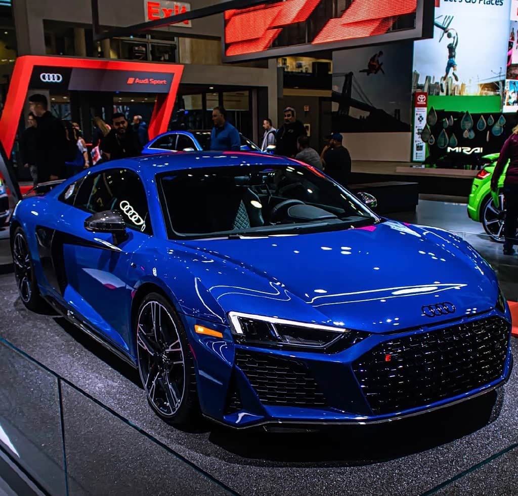 奥迪r8 v10 performance太帅了!这外观谁会不爱?