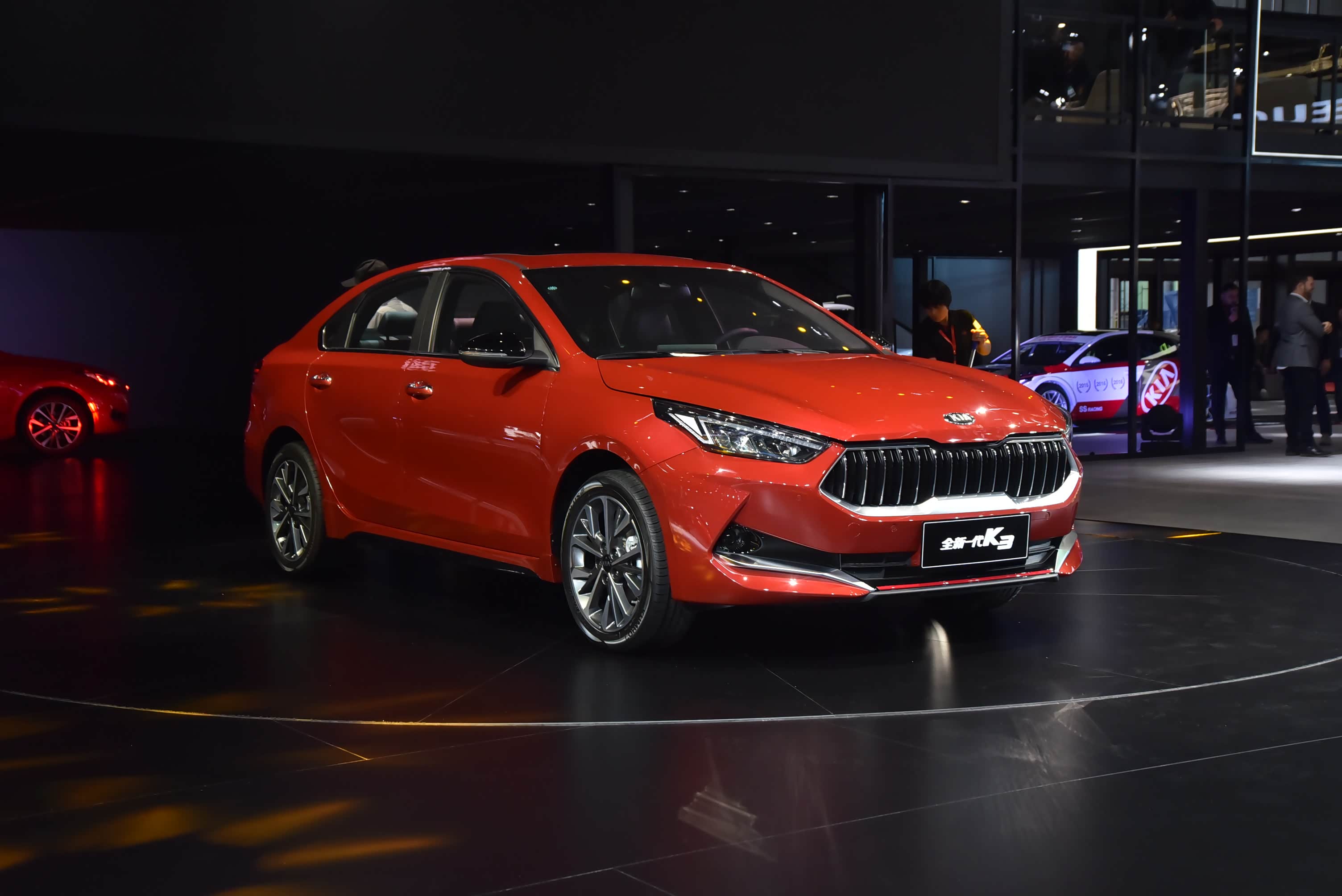 全时四驱战队# 全新起亚k3 尽显运动风范