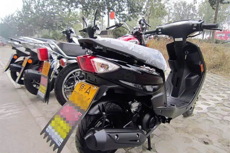 炒到300万的京a88888一块摩托车牌照都能买2辆gtr了