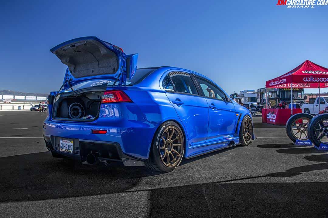 三菱evo Ⅹ爆改氮气加速,变身"独眼龙"才是街霸最帅的样子!