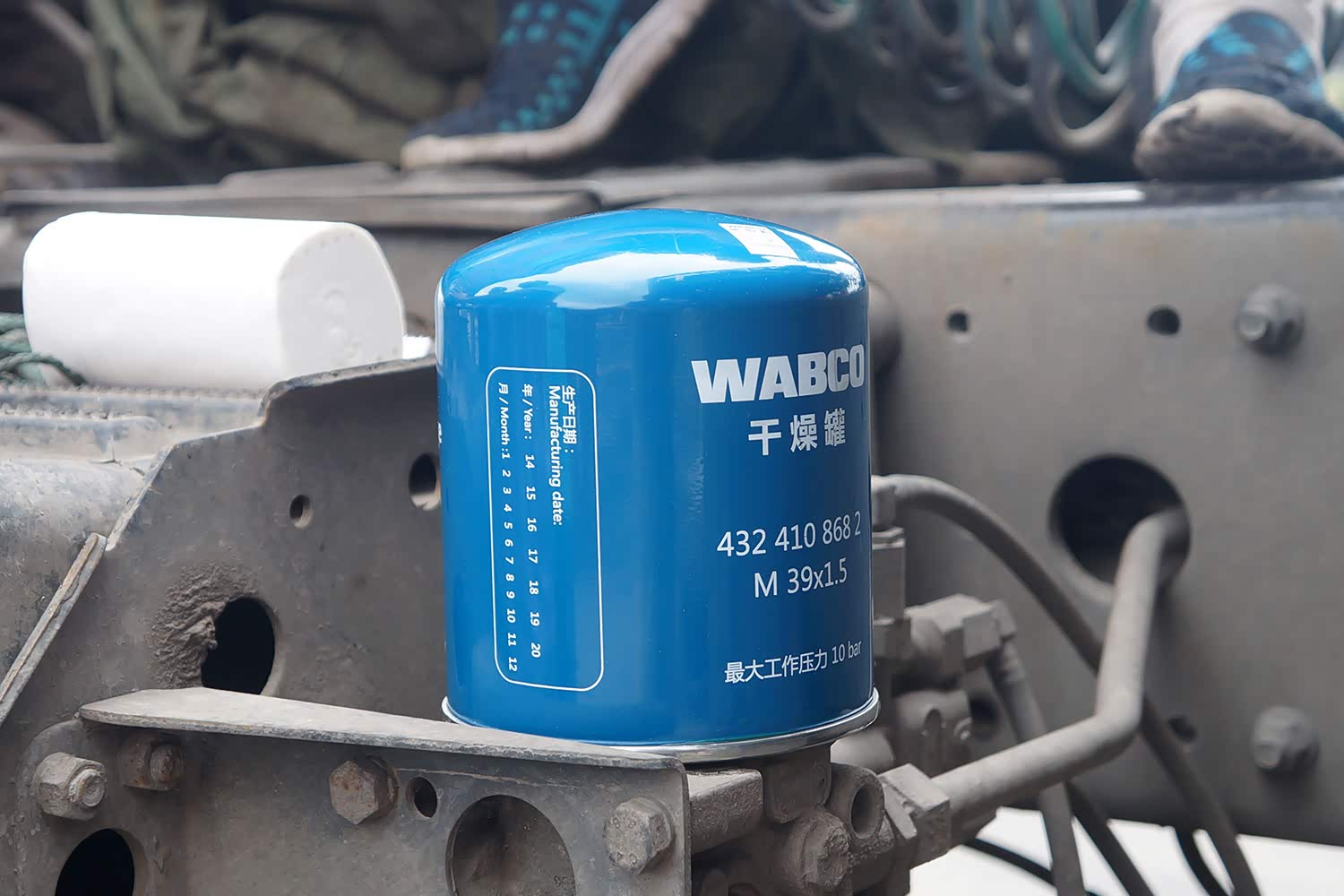 胡哥说制动(1) 别让劣质干燥罐影响刹车