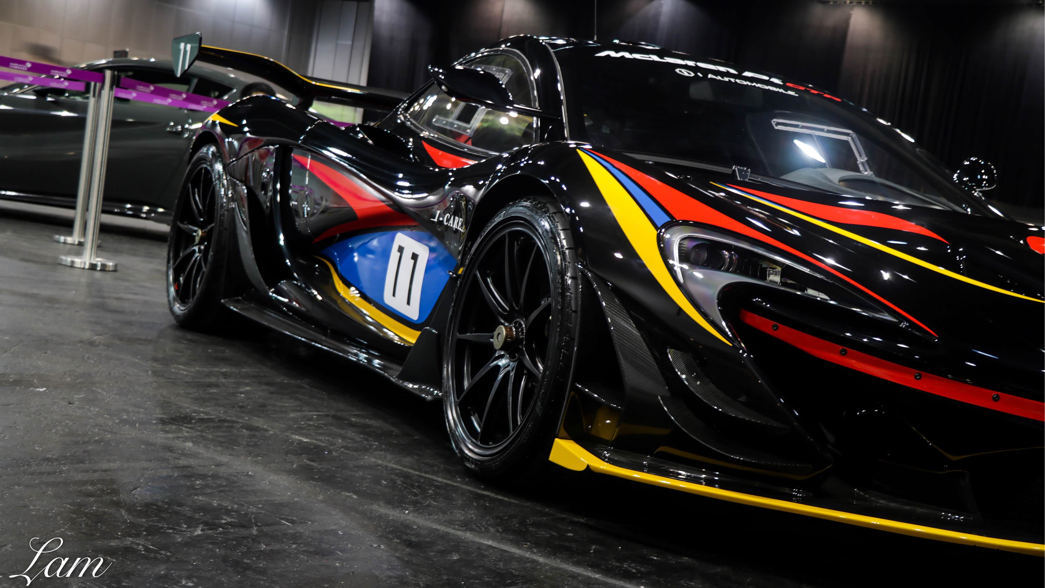 100多辆精品改装车组织聚会,香港才是中国的玩车天堂啊!