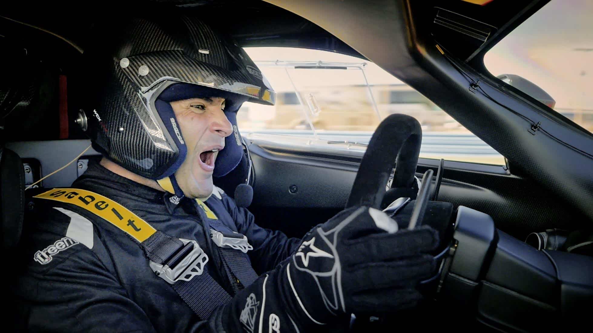 天生逗比的猴子哥是漂移高手