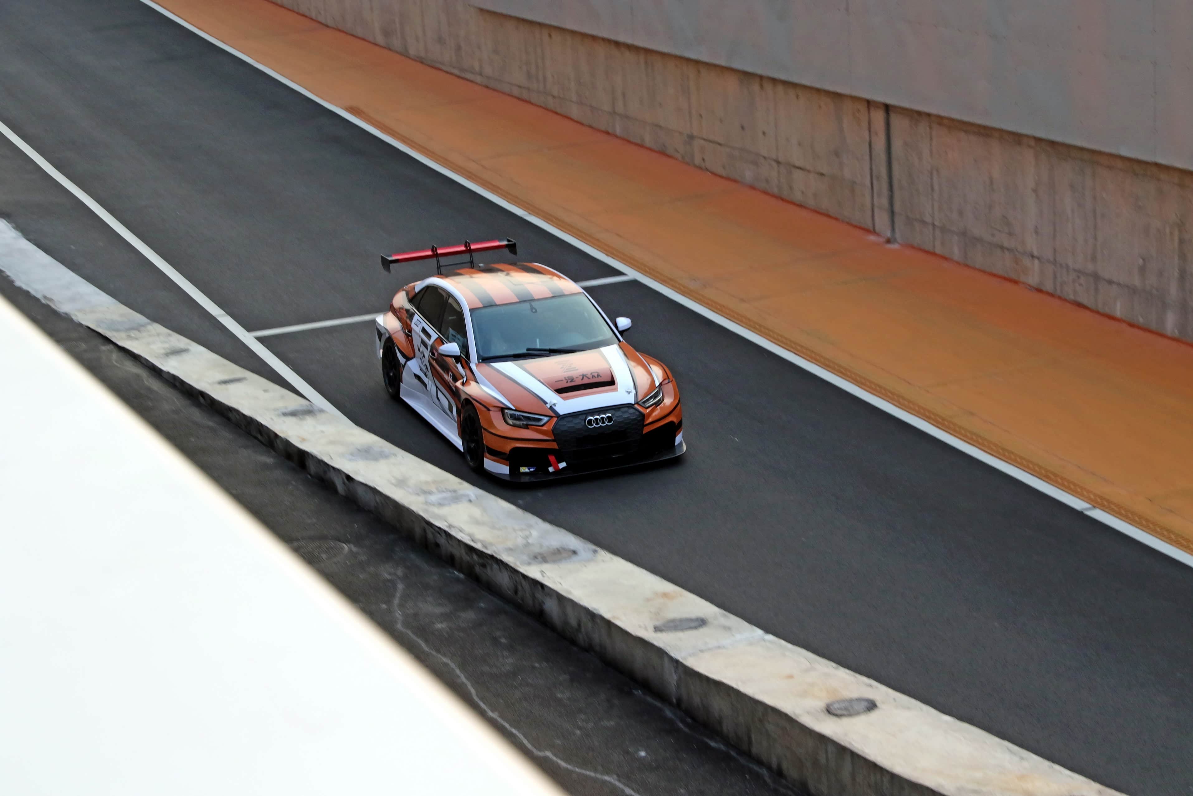 涛涛说车- 3分钟 带您看懂奥迪rs 3 lms tcr场地赛车