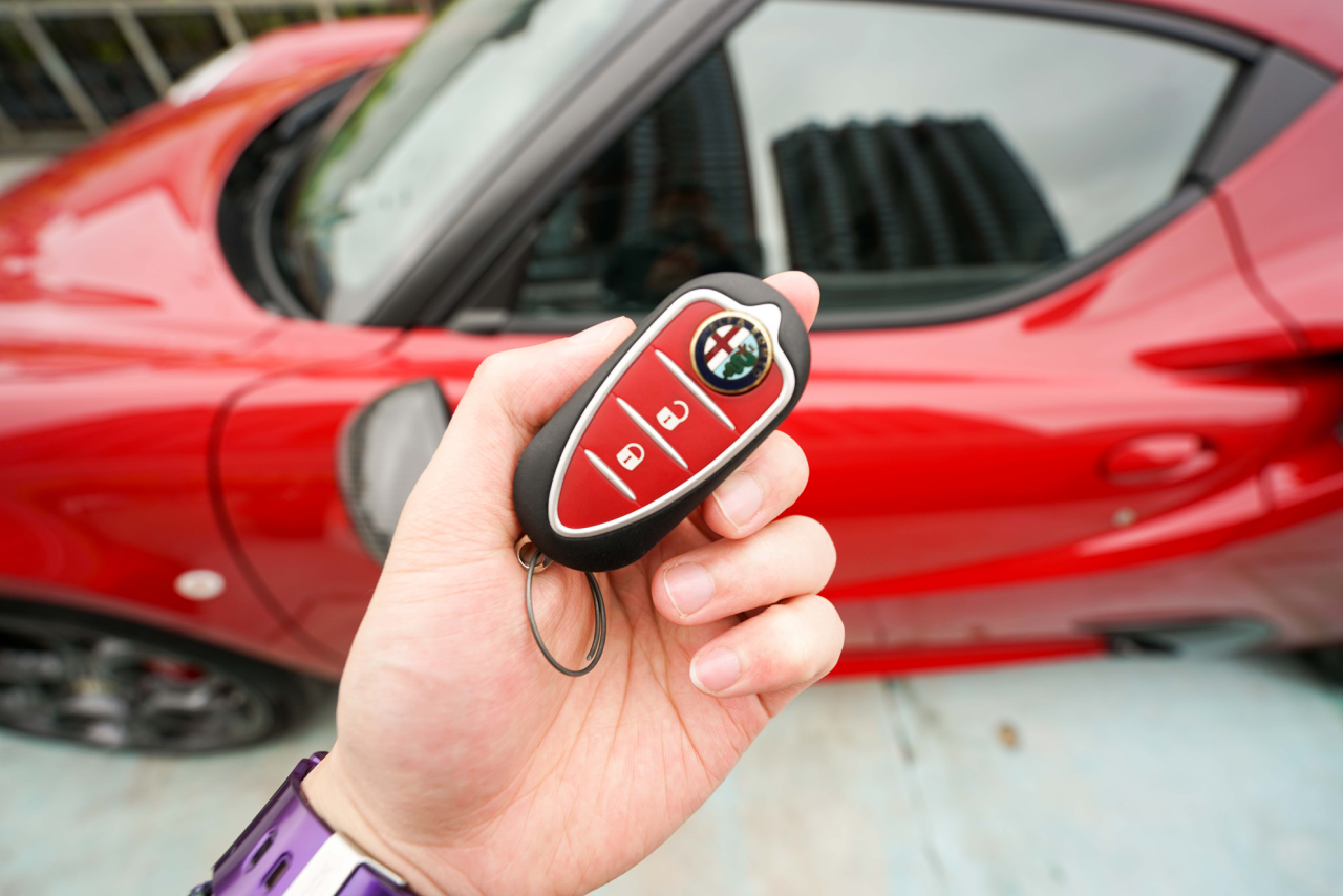 阿尔法罗密欧火炸了但你见过这辆限量版4c吗