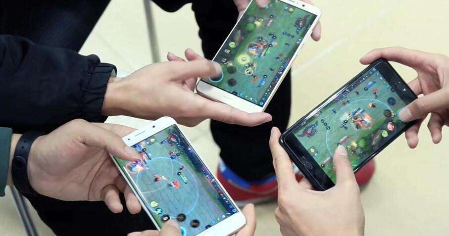 万万没想到13万买辆奔驰只因玩王者荣耀