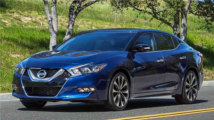 人存在着很大的认知错误:认为这款车是日产高端车型cima的最新款式