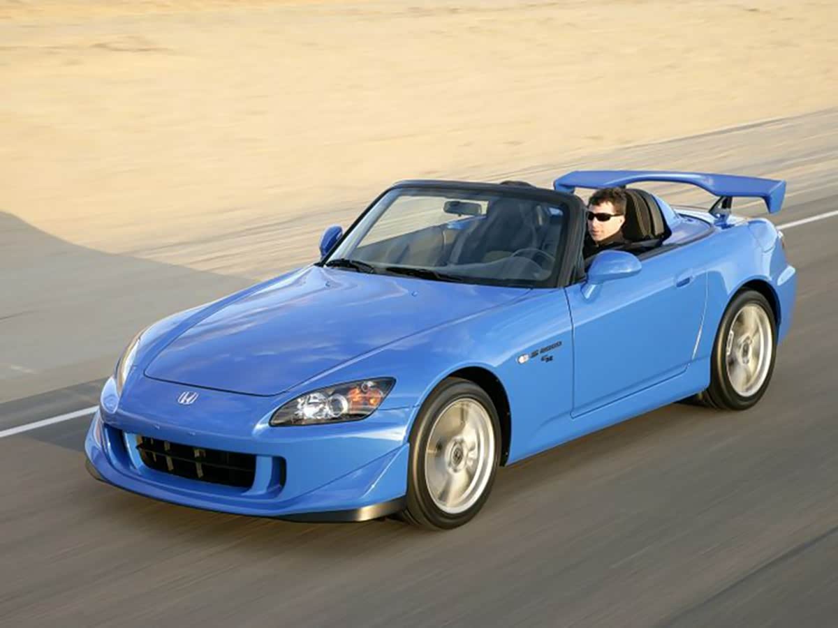 f20c(1999—2009年) s2000 排量:1997cc 冲程:84m