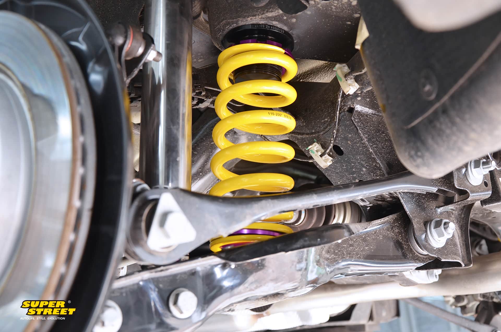 宝马3系改装kwv3绞牙避震