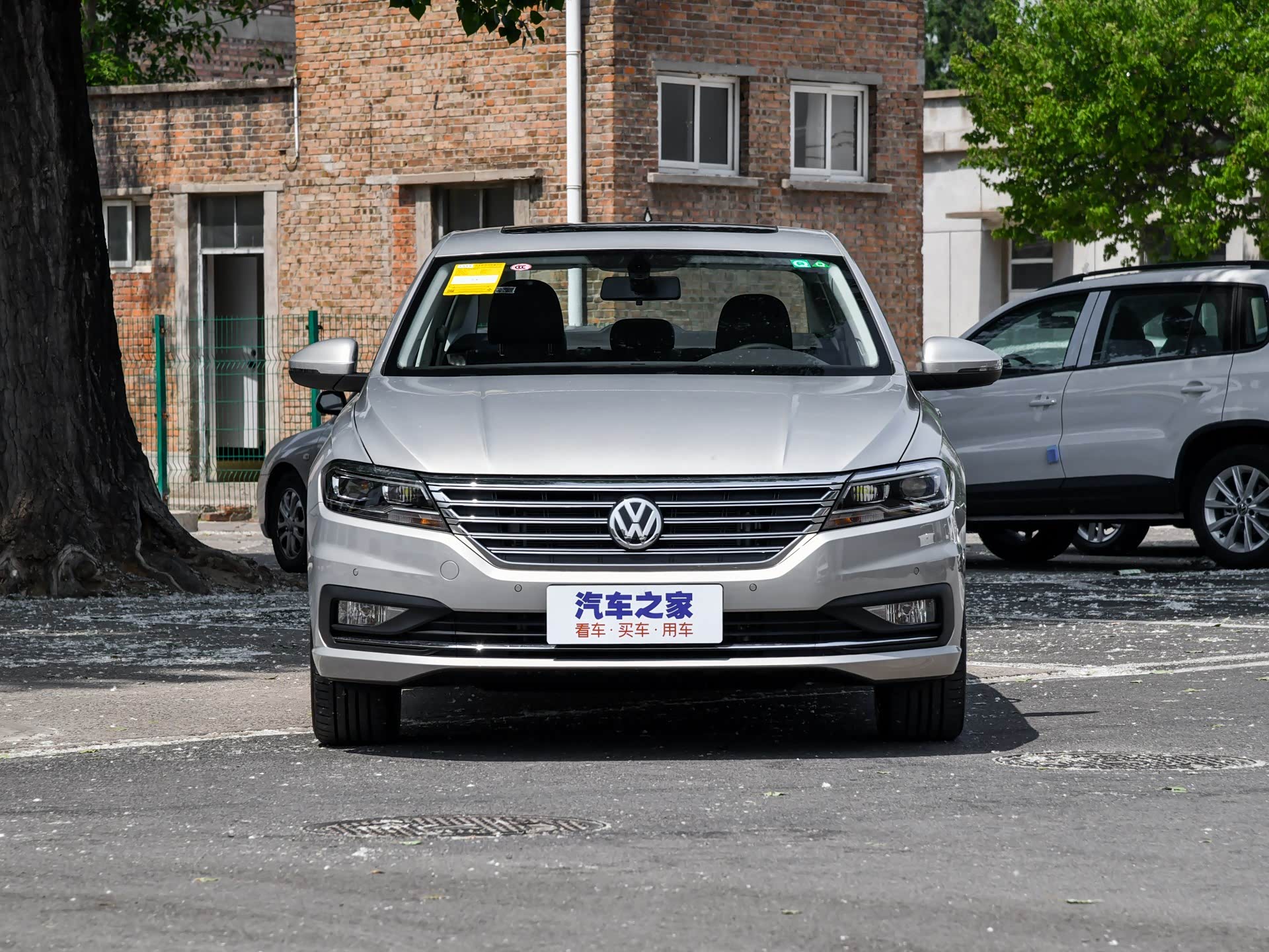 国内销量最高的紧凑级轿车之一,不能缺少大众旗下朗逸