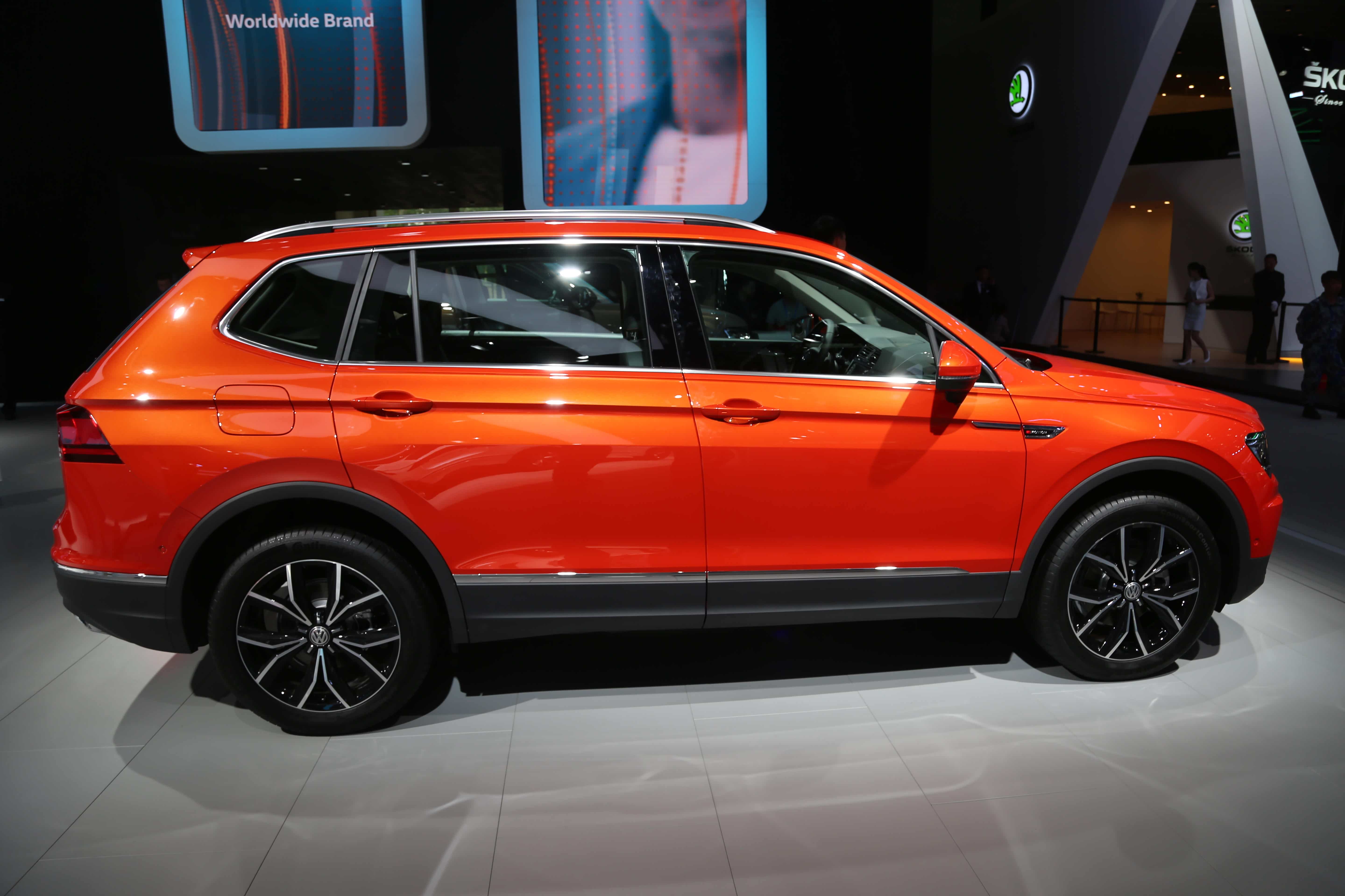 全新一代皇冠crown,全新途观l,全新jeep大切诺基,你选谁?