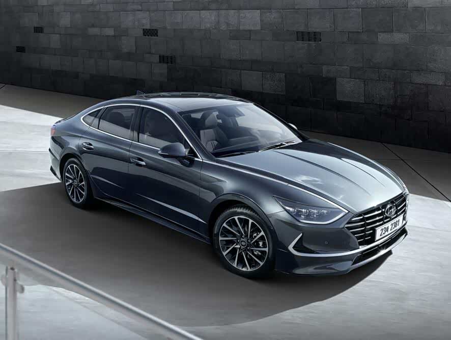 全新索10车标下面带字母,一体式尾灯标配8at,能俘获多少年轻人?