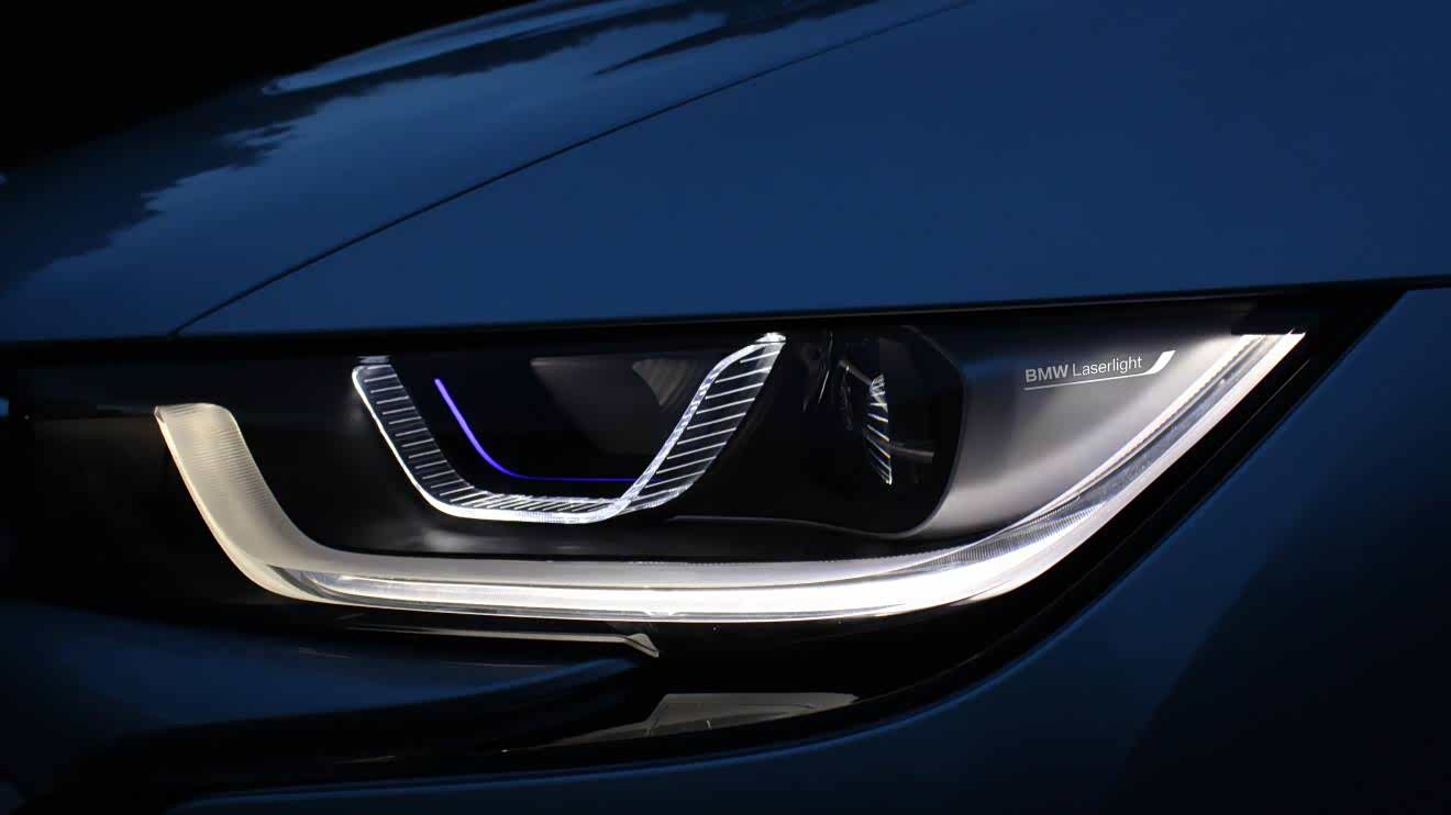 bmw m4gts:oled的应用