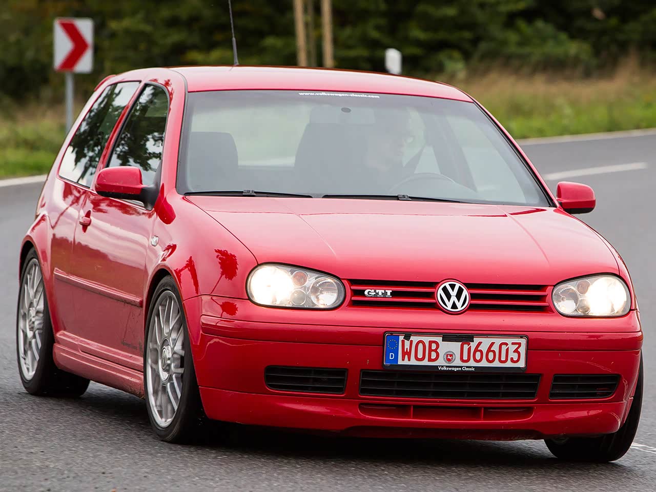 视频| 一分半钟看完大众高尔夫 vw golf 进化史