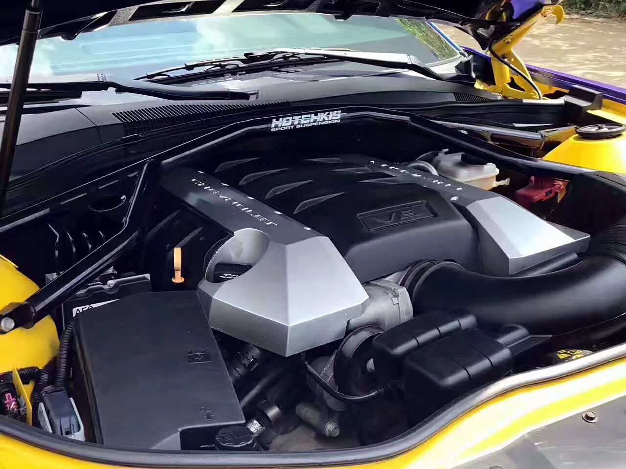 搭配v8发动机,在贴个风暴蓝膜的科迈罗,真是帅炸天_车家号_发现车生活