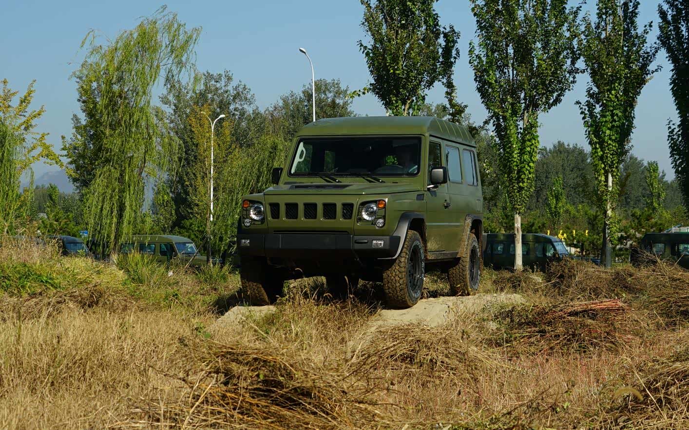 5/0.75吨级"3代军"bj80突击车