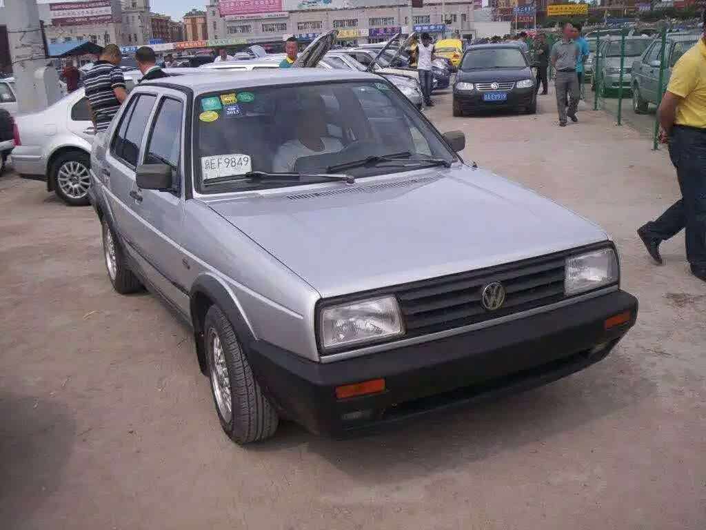 我也一直钟爱捷达王,网上这两天看到了一辆神车,07年的方头捷达,车主