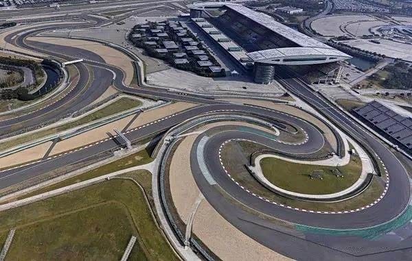 玩车去赛道利人利己,这是yyp给初学者的实操建议