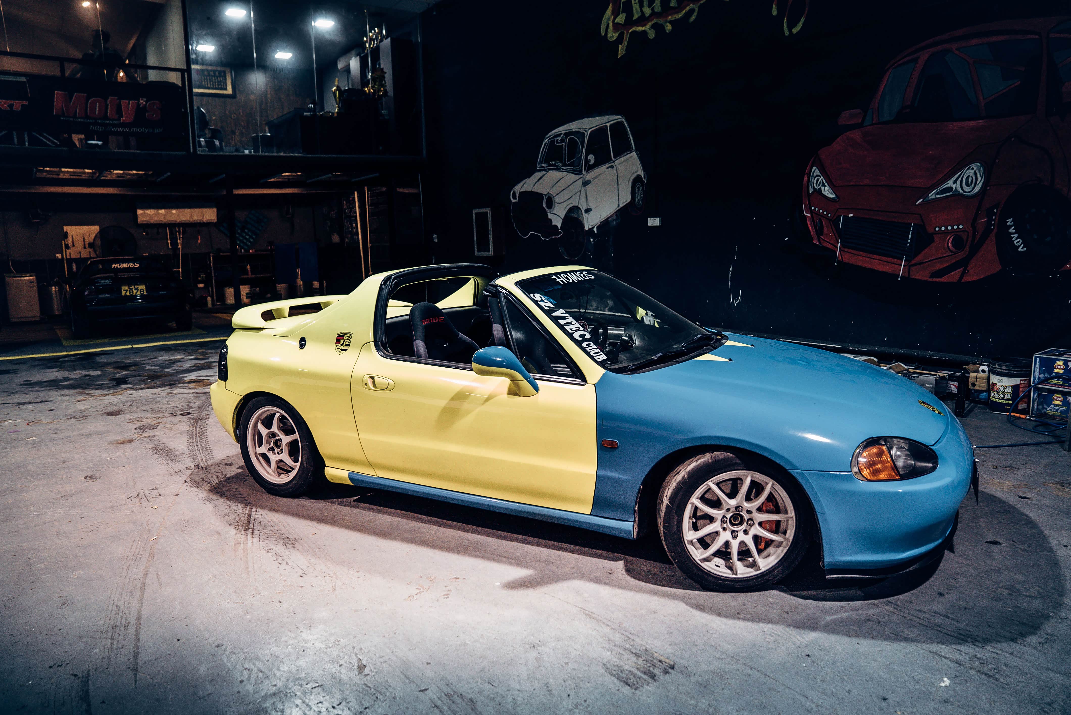 车友买了辆26年前的本田跑车修复后比保时捷的回头率还高